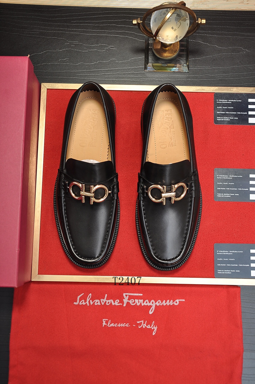 Ferragamo sz38-44 295